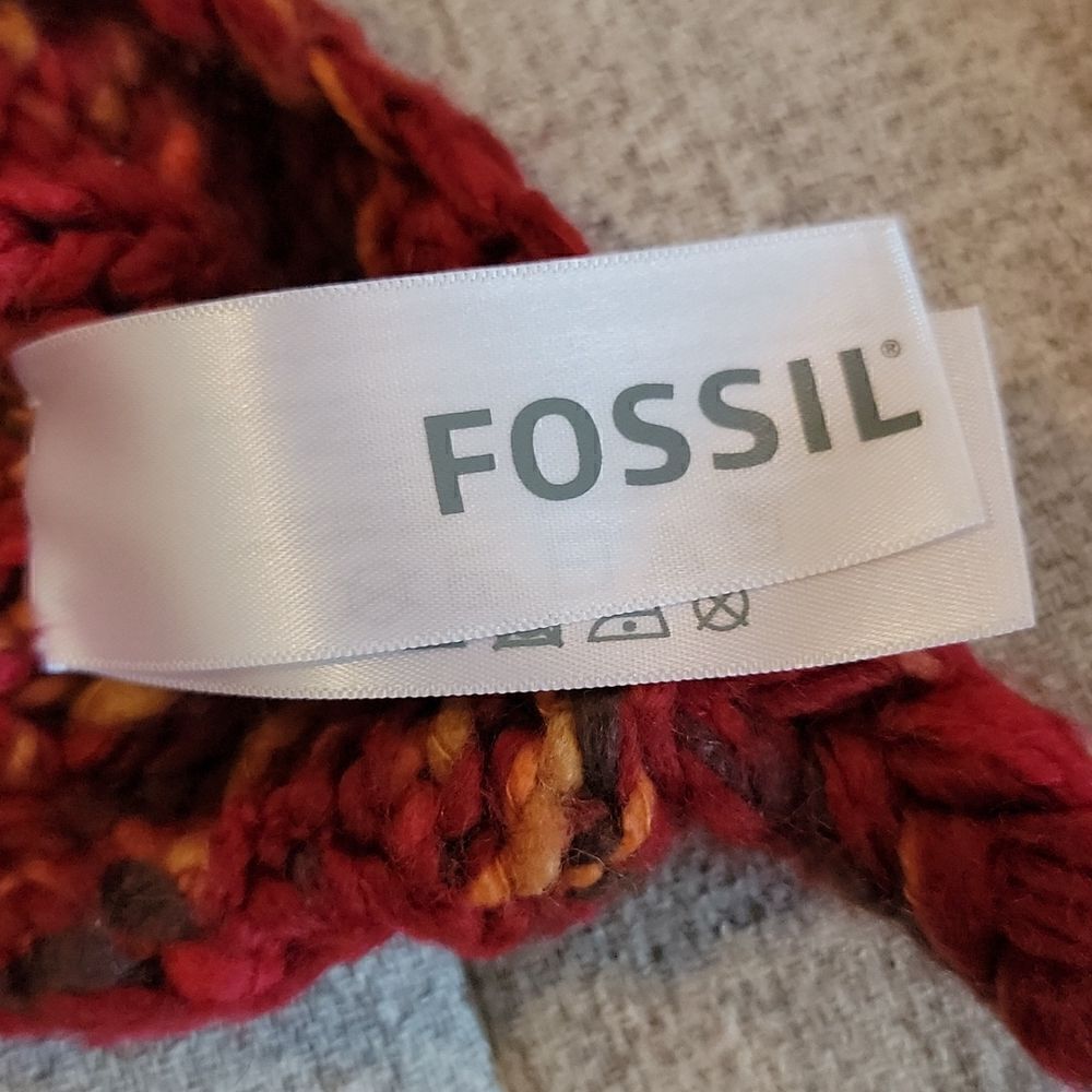 Fossil Red Beanie  - Picture 4 of 8